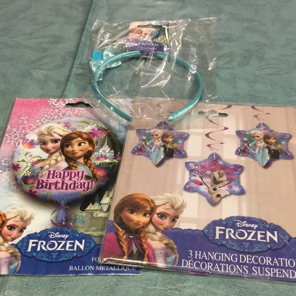 Disney Frozen Princess 3 piece Birthday Pack NEW - Picture 1 of 8